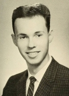 portrait of David Thomas ’62